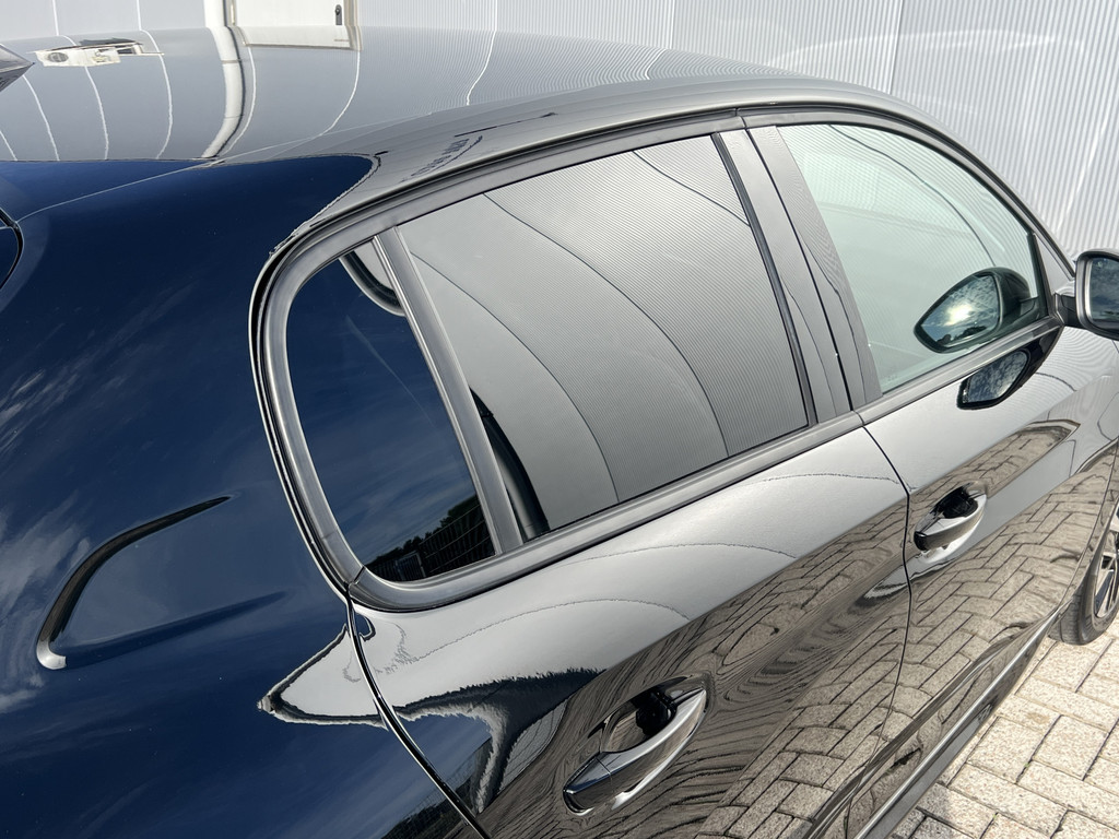 Peugeot 208 (JVP06F) met abonnement