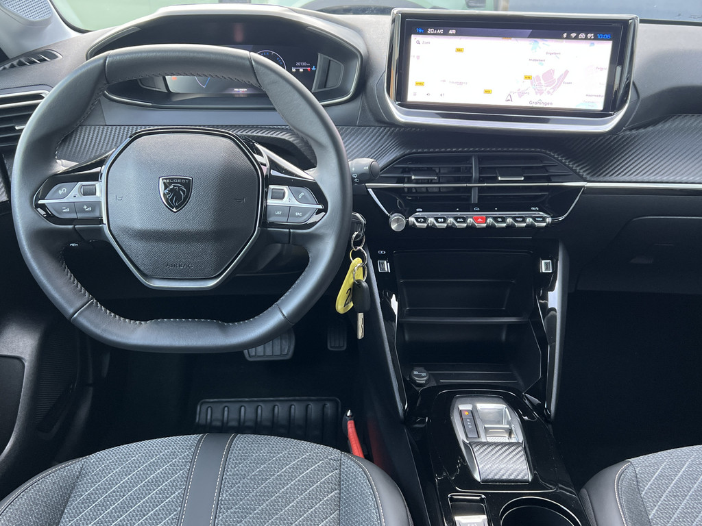 Peugeot 208 (JVP06F) met abonnement