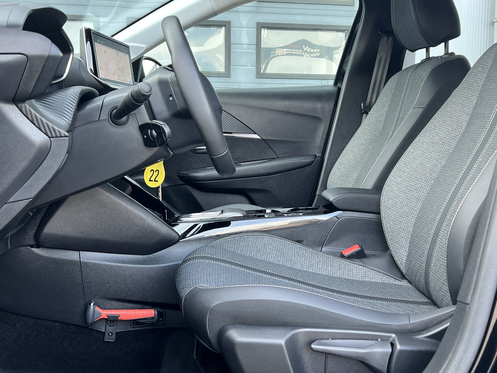 Peugeot 208 (JVP06F) met abonnement