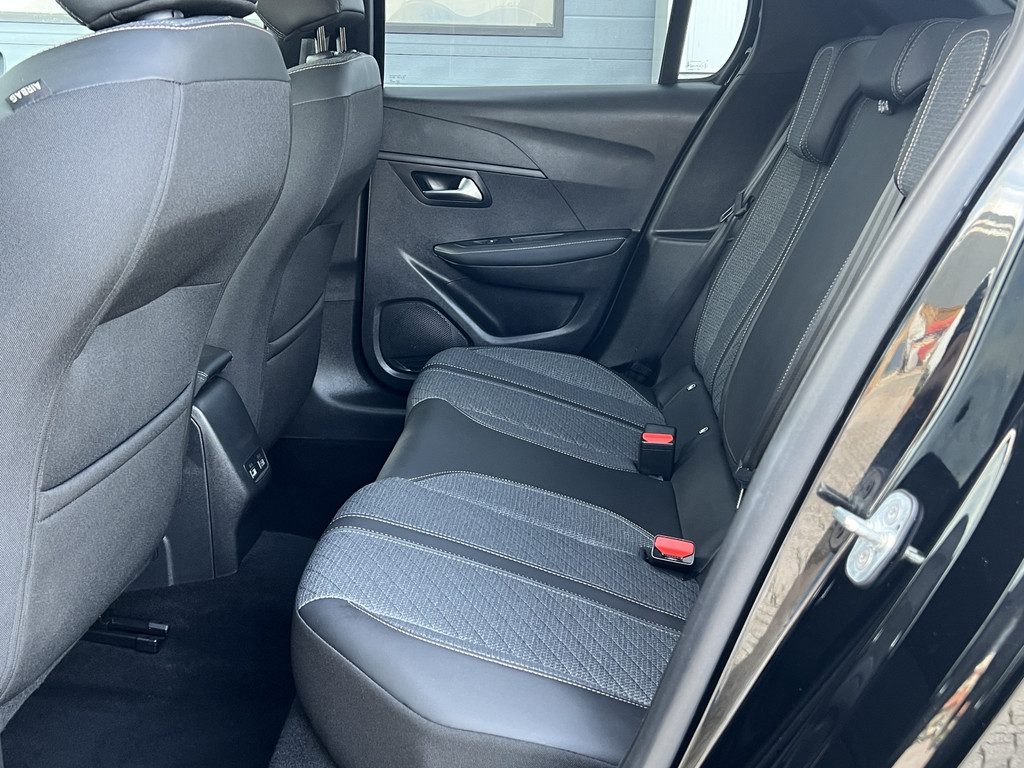 Peugeot 208 (JVP06F) met abonnement