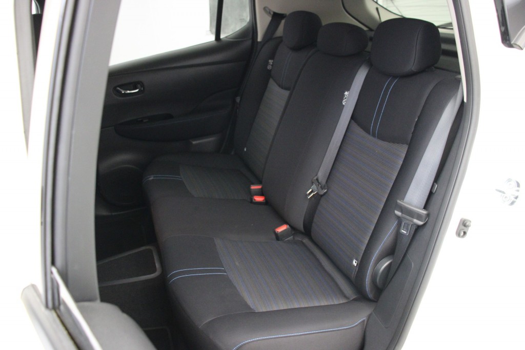Nissan Leaf (J425ZX) met abonnement
