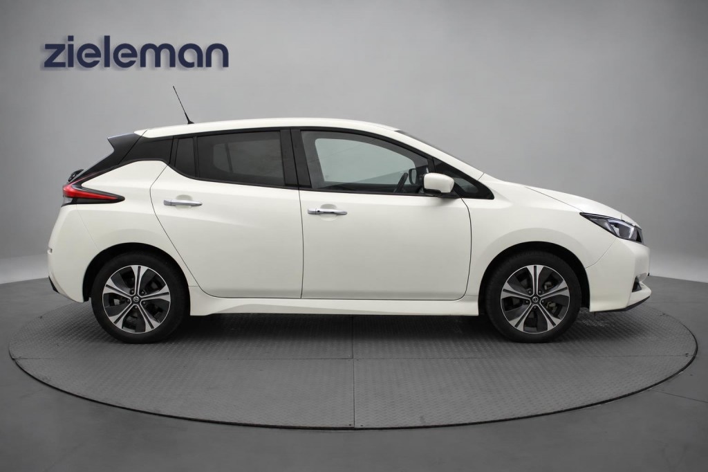 Nissan Leaf (J425ZX) met abonnement