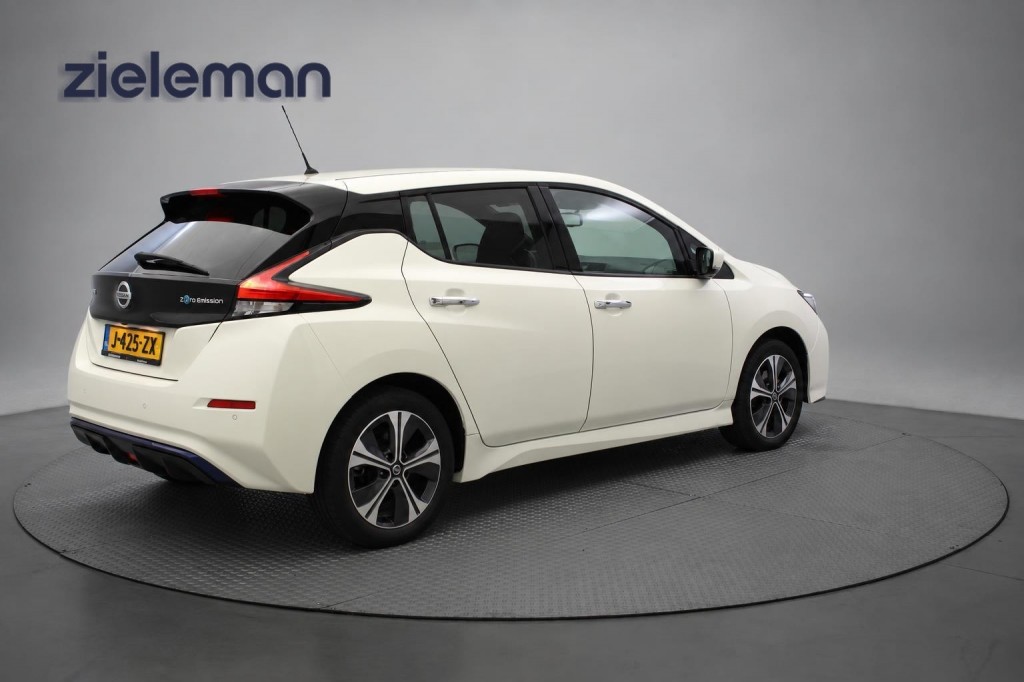 Nissan Leaf (J425ZX) met abonnement