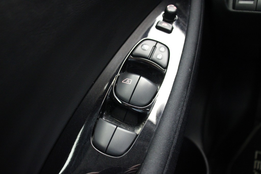 Nissan Leaf (J425ZX) met abonnement