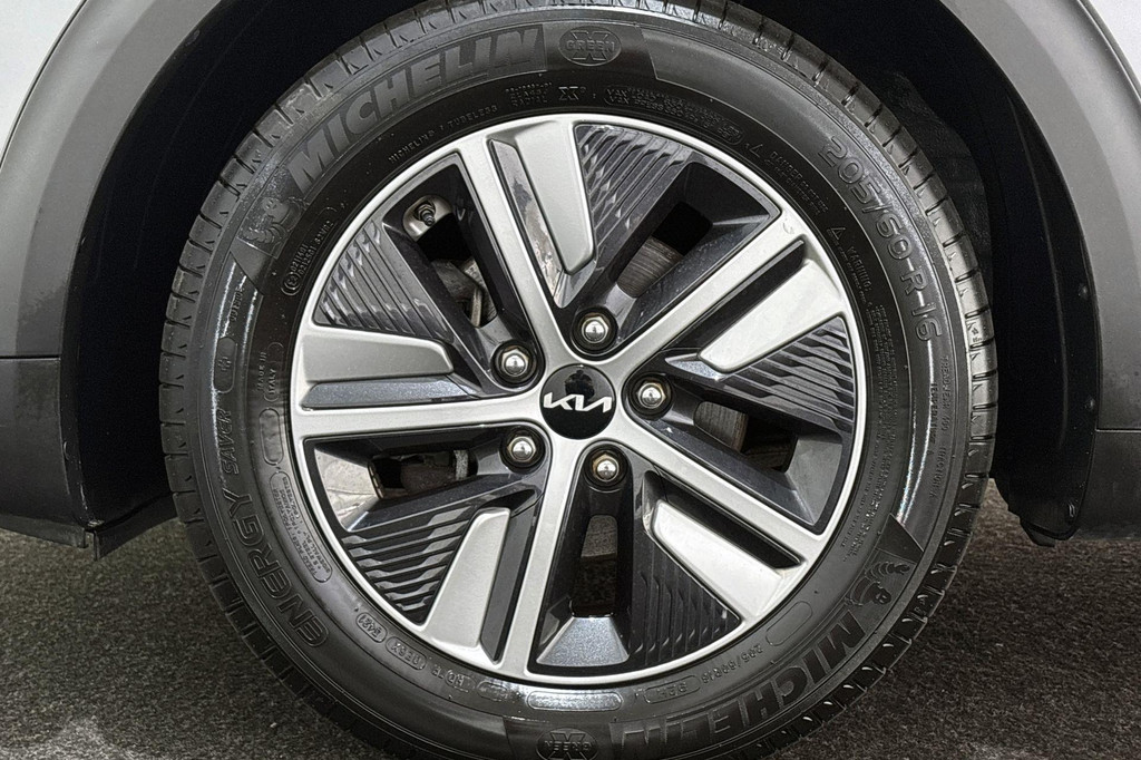 Kia Niro (KZT20V) met abonnement