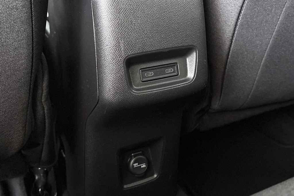 Opel Frontera (JBS91N) met abonnement