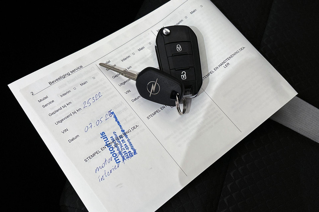 Opel Frontera (JBS91N) met abonnement