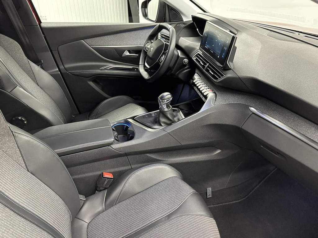 Peugeot 5008 (L275ZX) met abonnement
