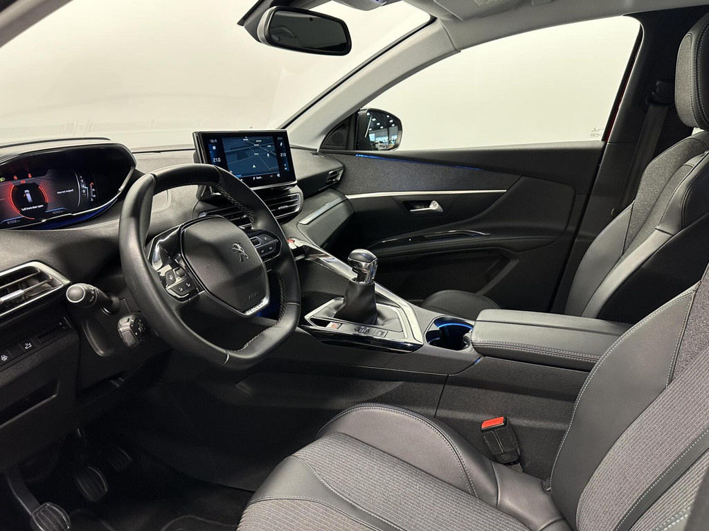 Peugeot 5008 (L275ZX) met abonnement