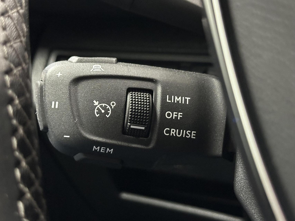 Peugeot 5008 (L275ZX) met abonnement