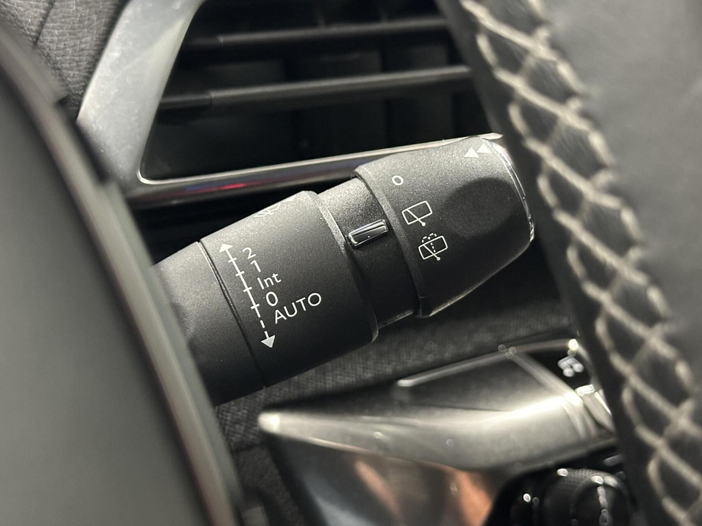 Peugeot 5008 (L275ZX) met abonnement