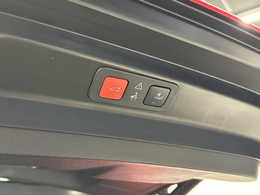 Peugeot 5008 (L275ZX) met abonnement