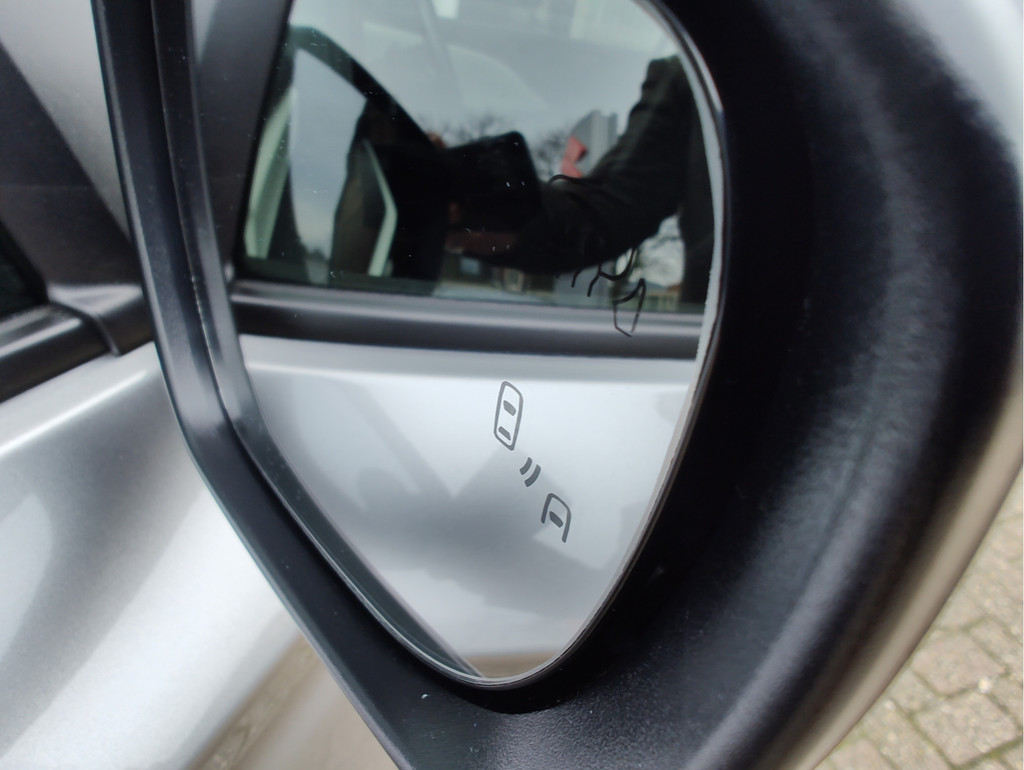Suzuki Swift (KTS26Z) met abonnement