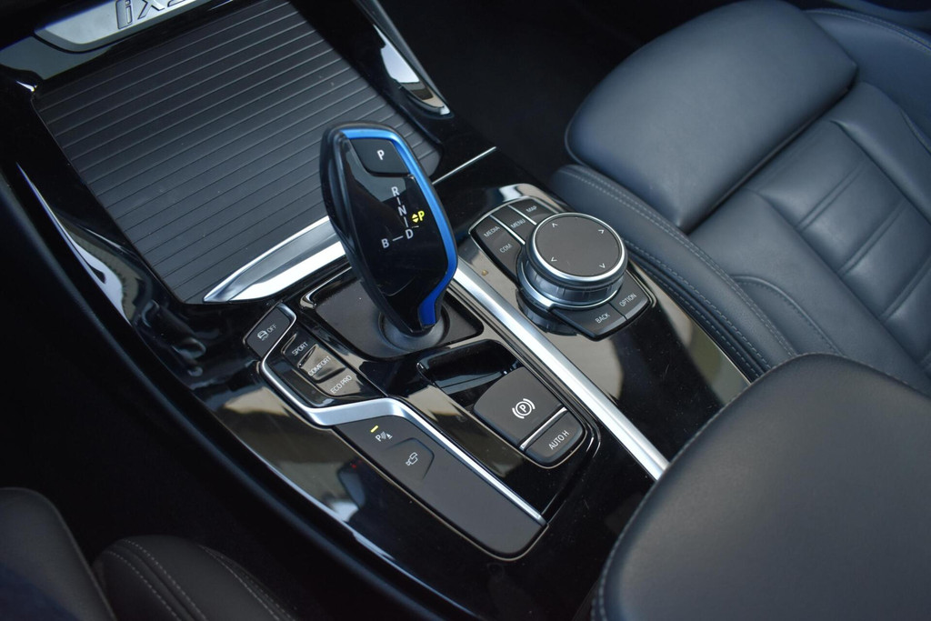 BMW iX3 (N029TH) met abonnement
