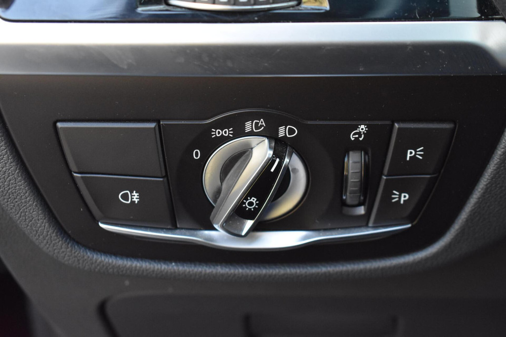 BMW iX3 (N029TH) met abonnement