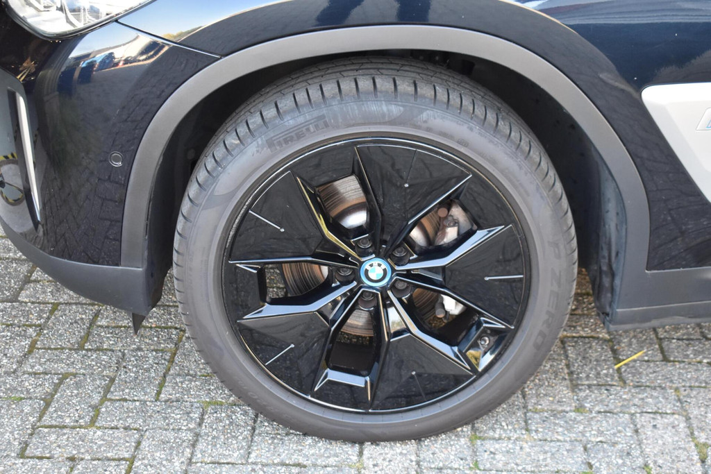BMW iX3 (N029TH) met abonnement