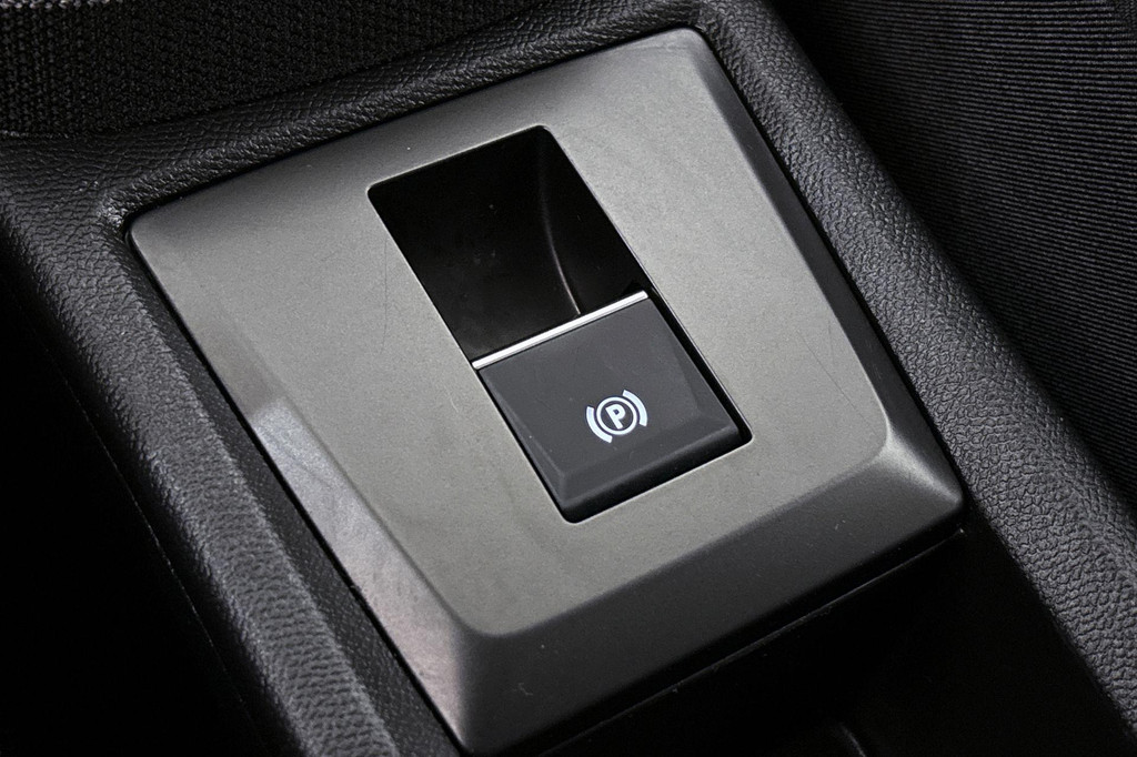 Opel Frontera (JFD45F) met abonnement