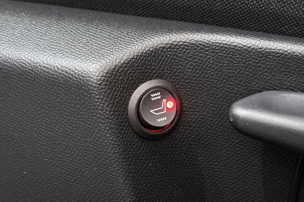 Peugeot 208 (HGJ76F) met abonnement