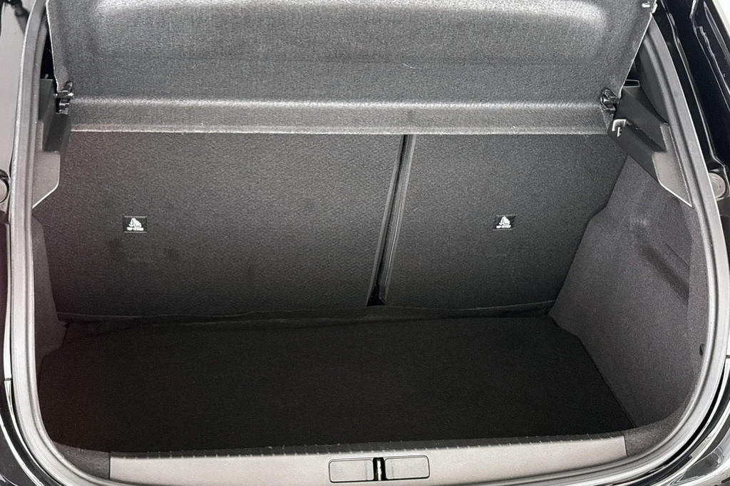 Peugeot 208 (HGJ76F) met abonnement