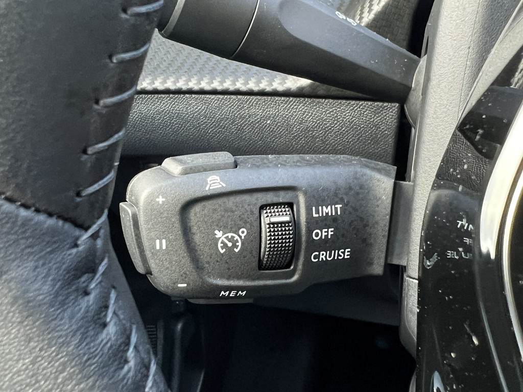 Peugeot 208 (JVL77K) met abonnement