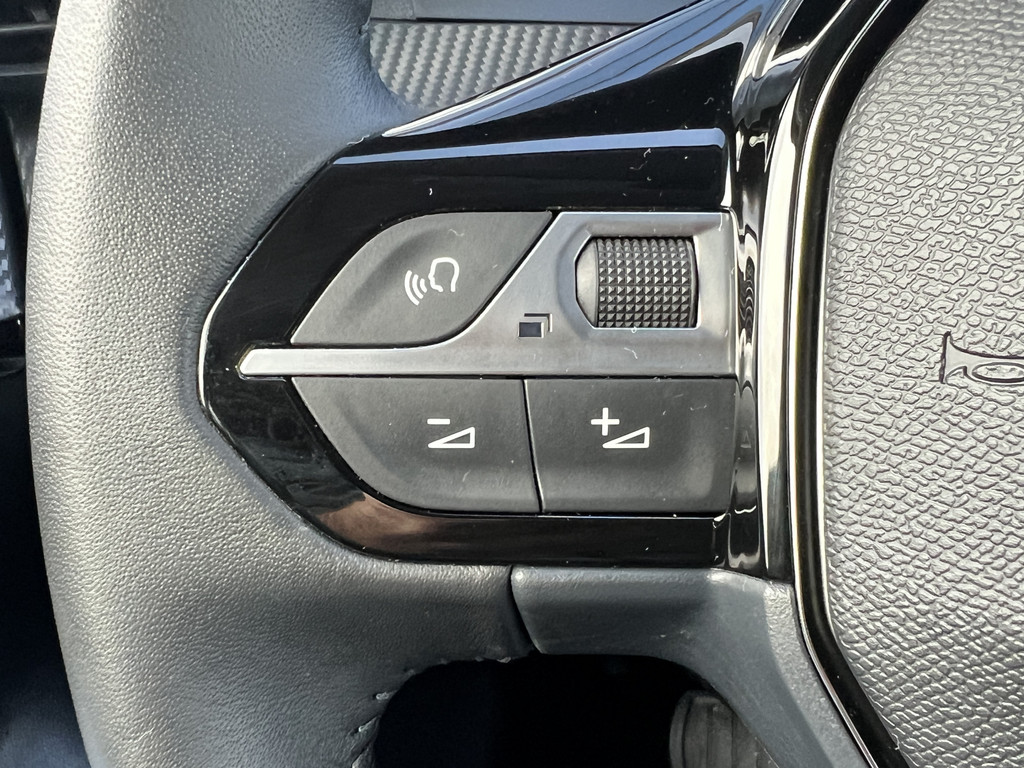 Peugeot 208 (JVL77K) met abonnement