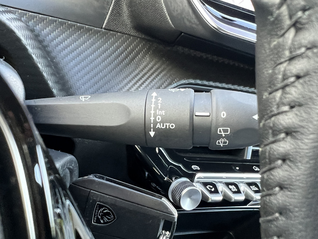 Peugeot 208 (JVL77K) met abonnement