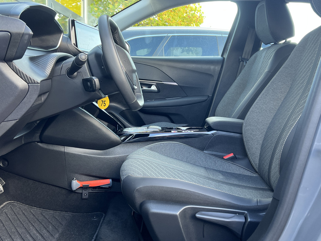 Peugeot 208 (JVL77K) met abonnement