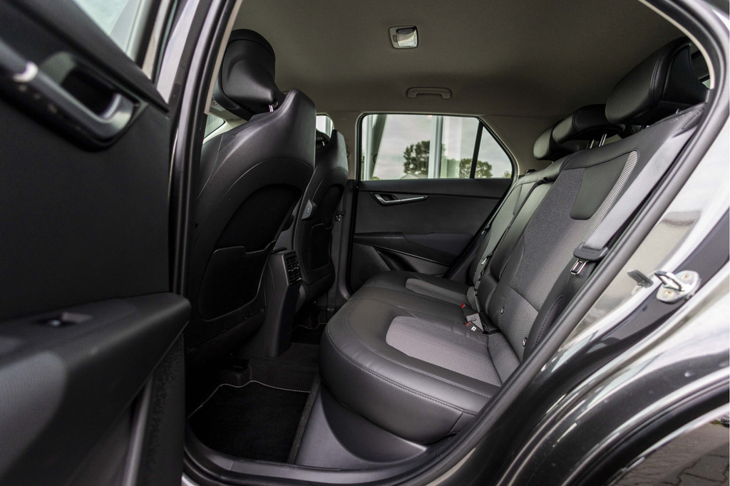 Kia Niro (KXF48T) met abonnement