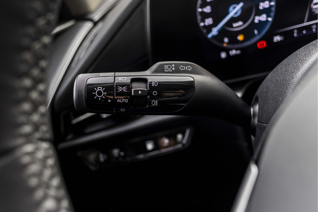 Kia Niro (KXF48T) met abonnement