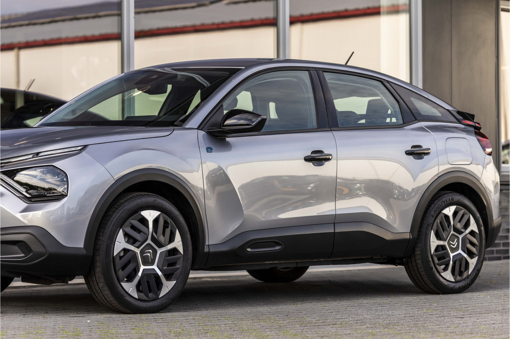 Citroën Ë-C4 (Z831RN) met abonnement