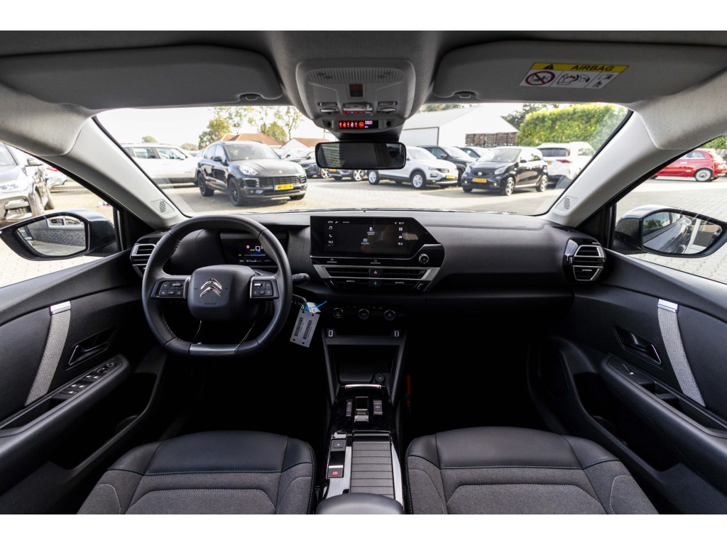 Citroën Ë-C4 (Z831RN) met abonnement