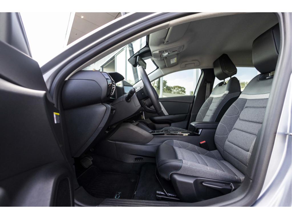 Citroën Ë-C4 (Z831RN) met abonnement