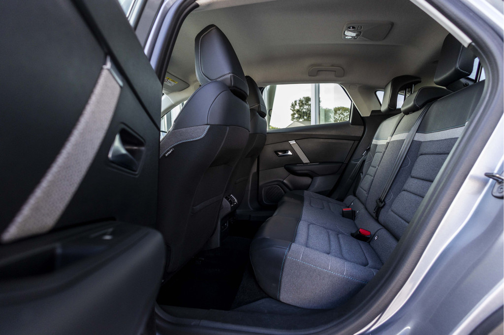 Citroën Ë-C4 (Z798DD) met abonnement