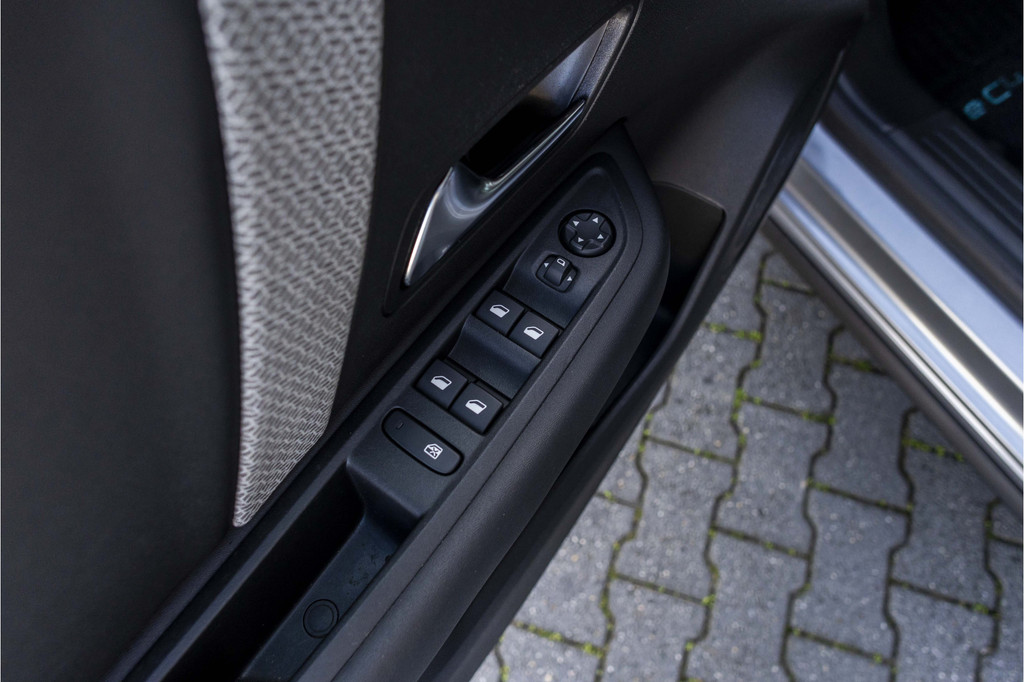 Citroën Ë-C4 (Z798DD) met abonnement
