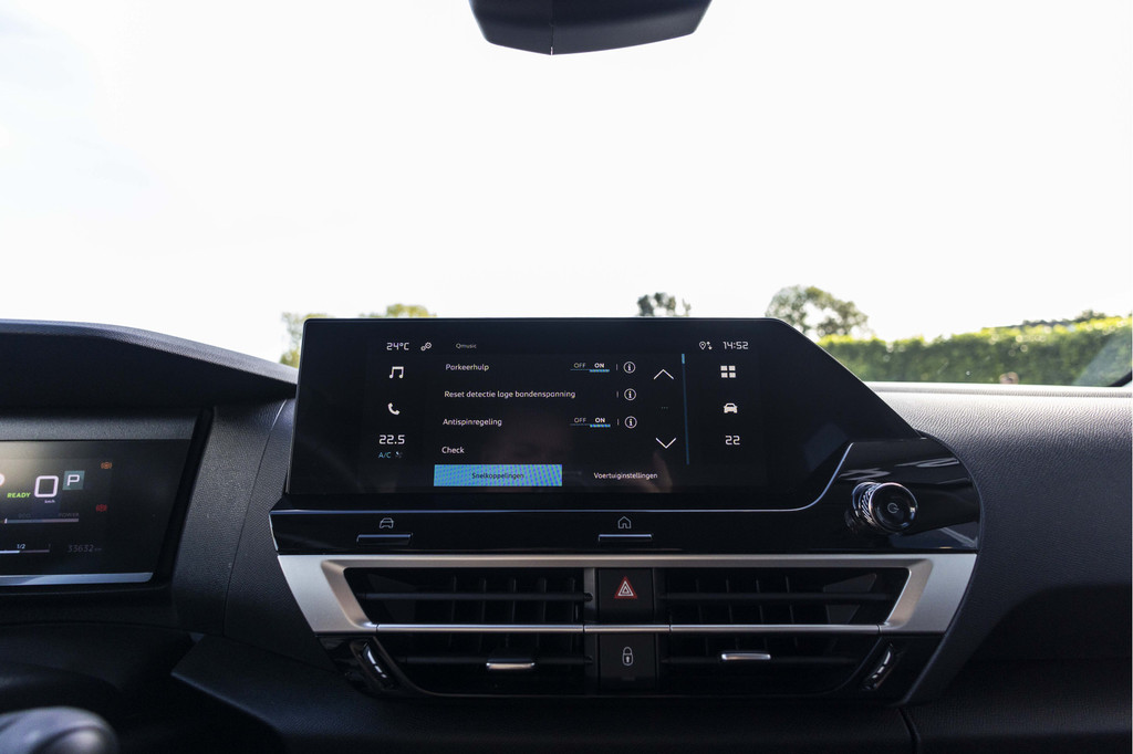 Citroën Ë-C4 (Z798DD) met abonnement