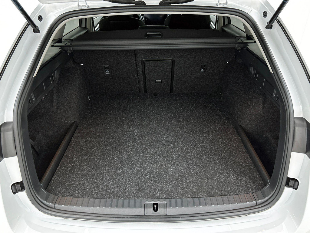 ŠKODA Octavia (KZH28H) met abonnement