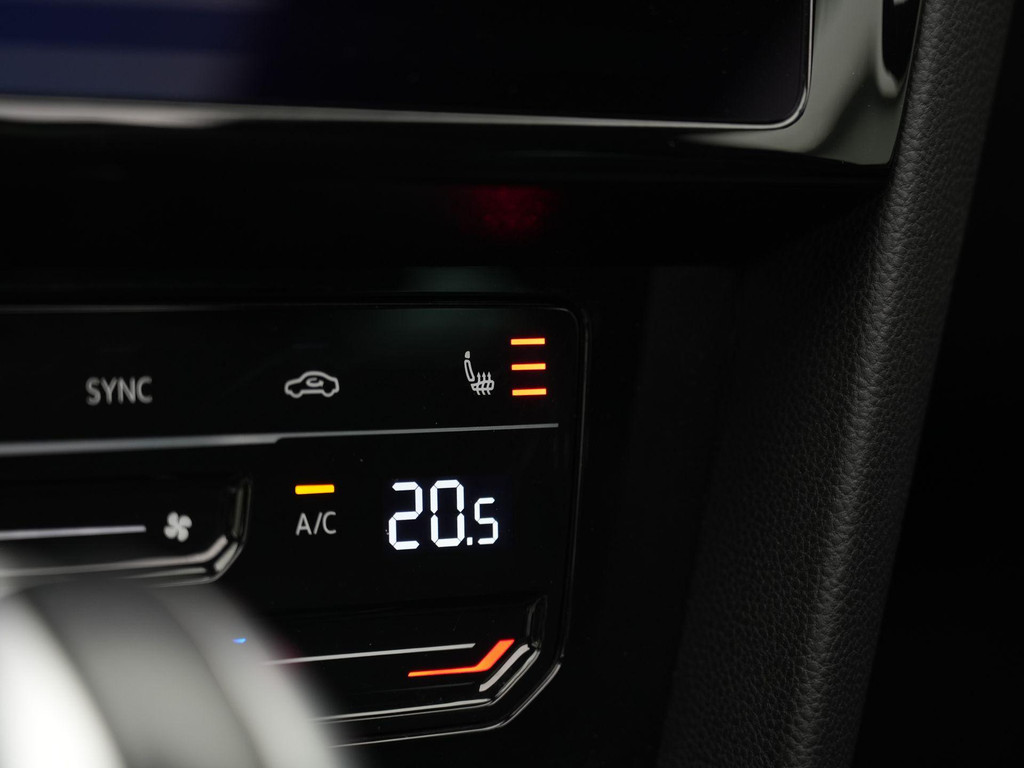 Volkswagen Passat (KTV78X) met abonnement