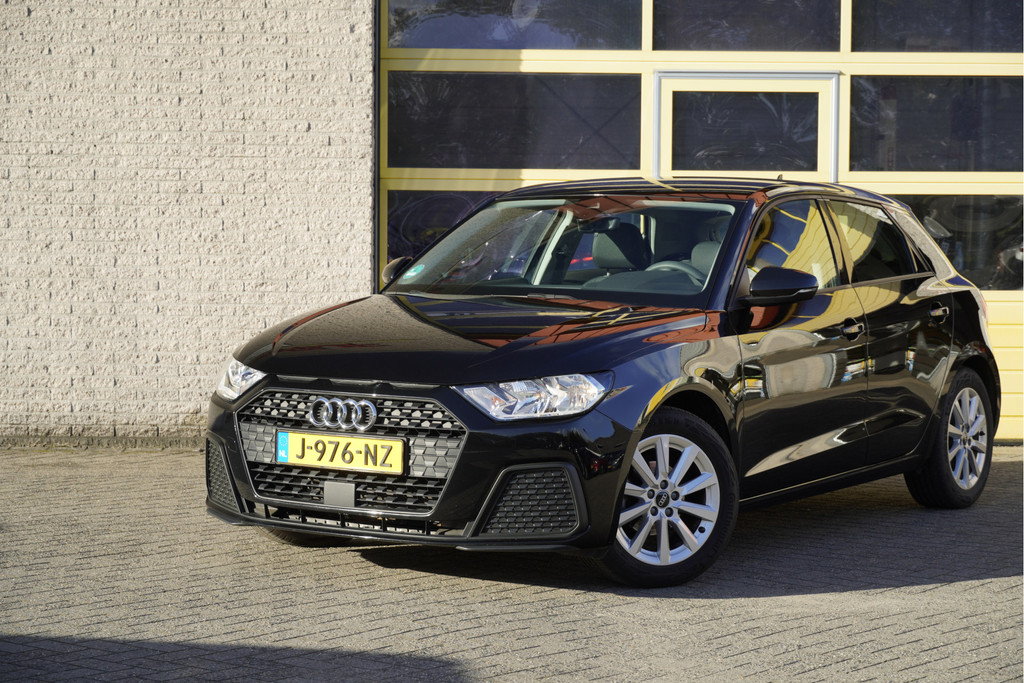 Audi A1 (J976NZ) met abonnement