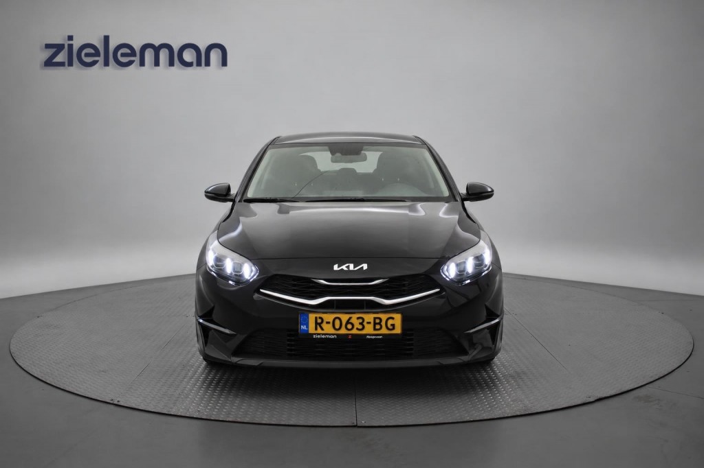 Kia Ceed (R063BG) met abonnement