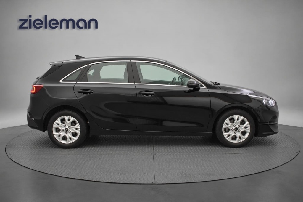 Kia Ceed (R063BG) met abonnement
