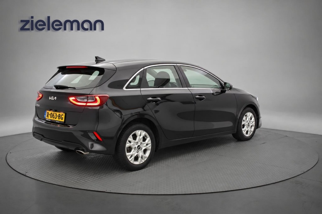 Kia Ceed (R063BG) met abonnement