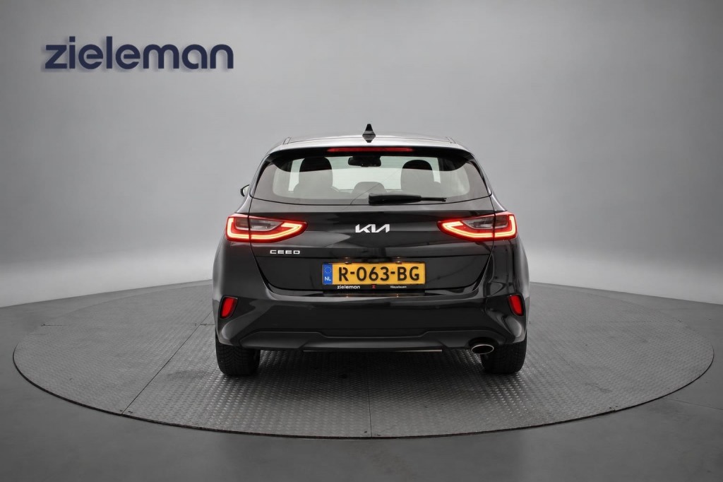 Kia Ceed (R063BG) met abonnement
