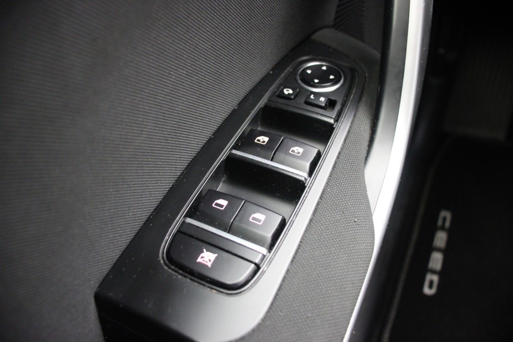 Kia Ceed (R063BG) met abonnement