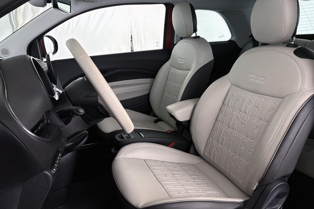 Fiat 500 (KZT93X) met abonnement