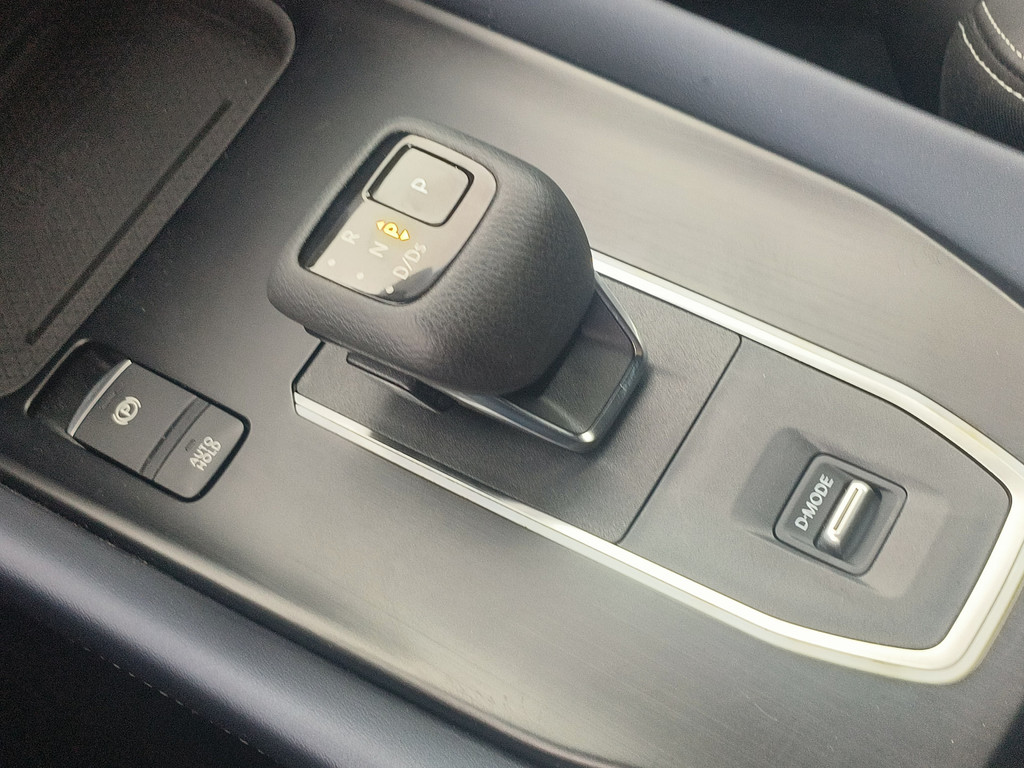 Nissan QASHQAI (KXF81G) met abonnement