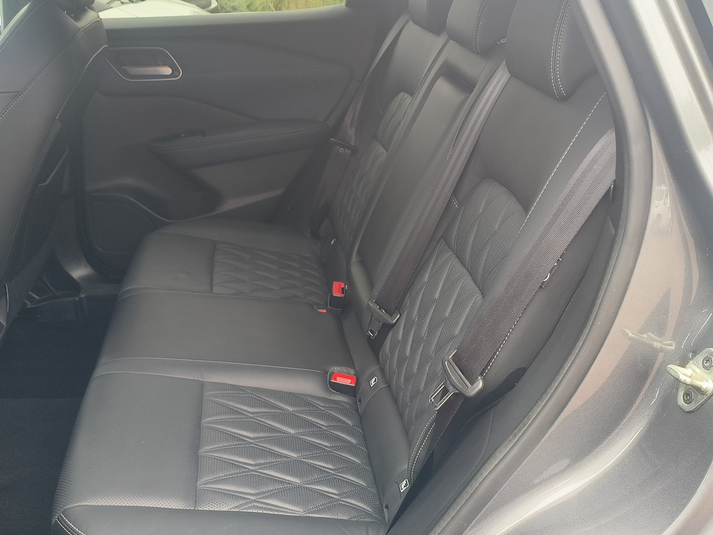 Nissan QASHQAI (KXF81G) met abonnement