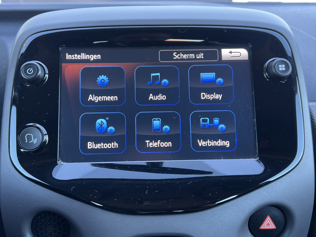 Peugeot 108 (N490VG) met abonnement