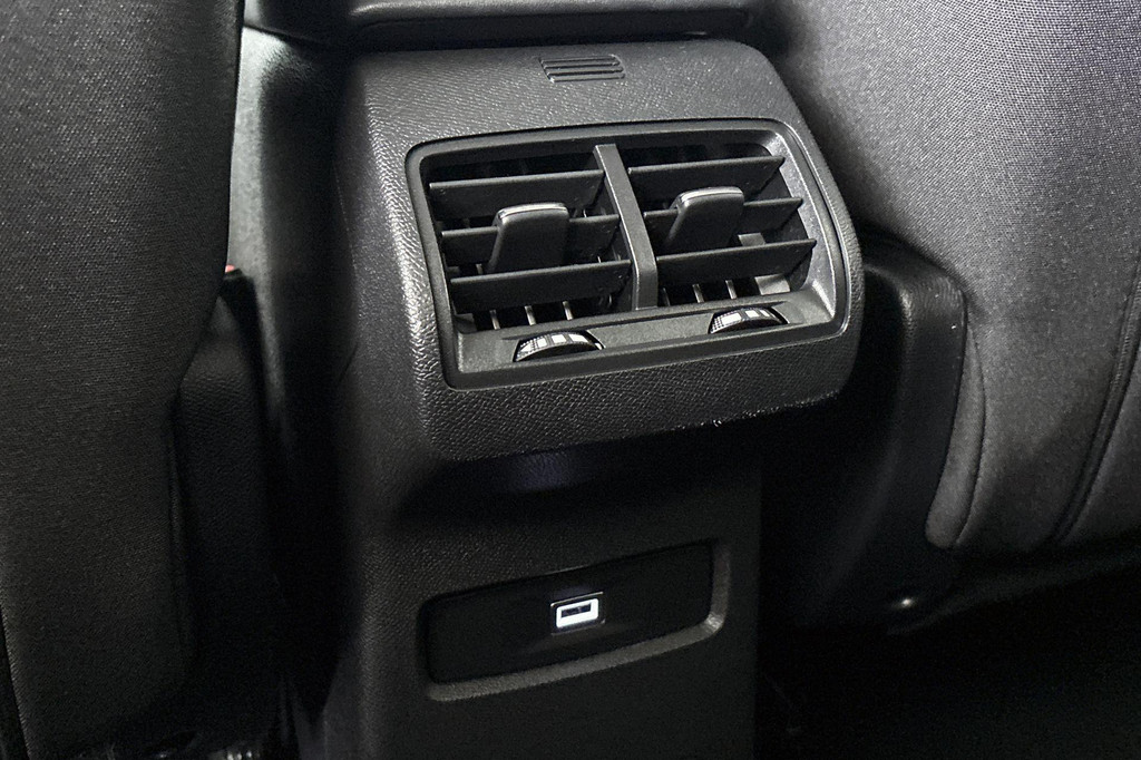 Citroën C4 (JXJ36P) met abonnement