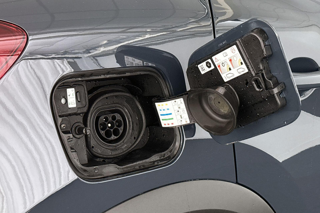 Renault Captur (KVN27B) met abonnement