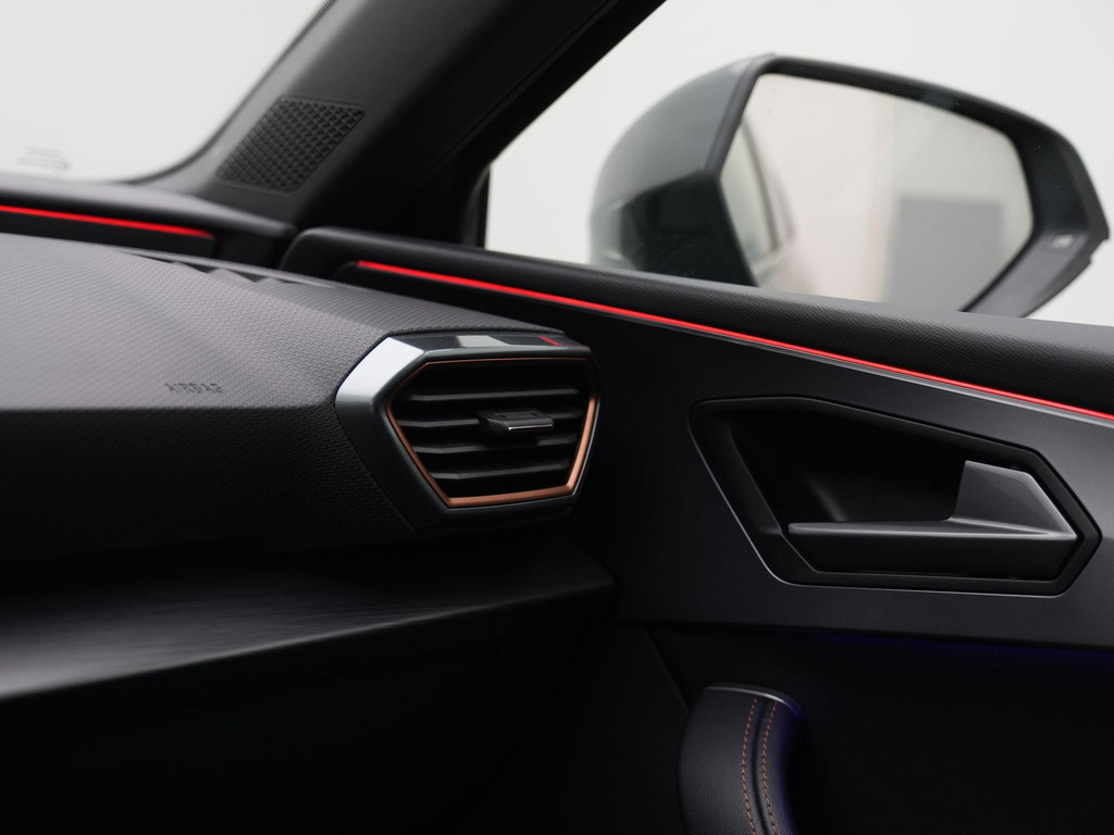 CUPRA Leon (KZT05N) met abonnement
